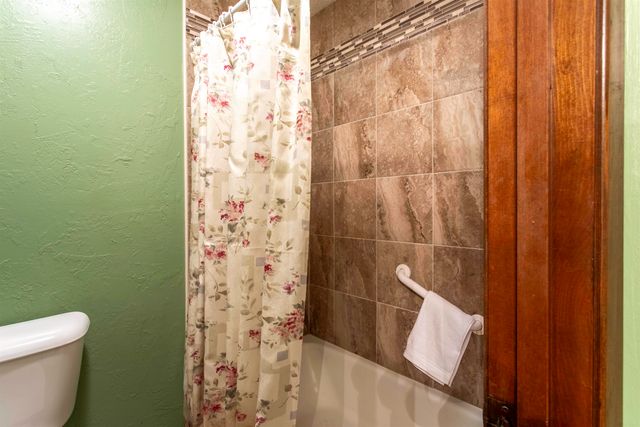 7 Winnebago Drive, Cherokee Village, AR 72529