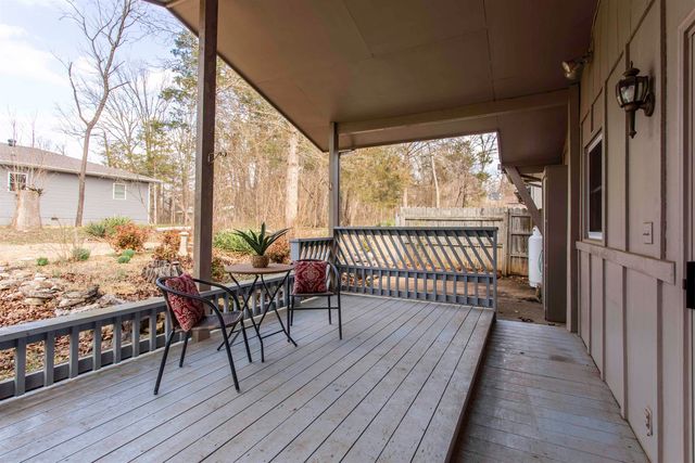 7 Winnebago Drive, Cherokee Village, AR 72529