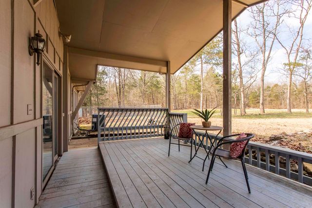 7 Winnebago Drive, Cherokee Village, AR 72529