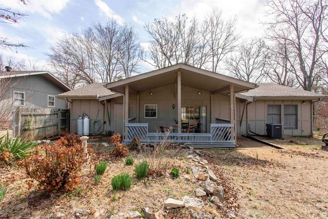 7 Winnebago Drive, Cherokee Village, AR 72529