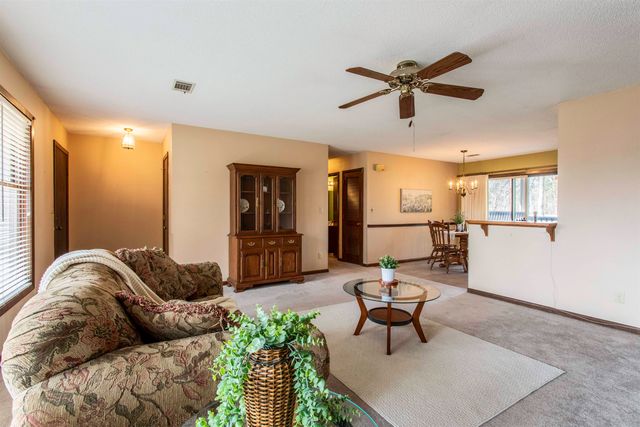 7 Winnebago Drive, Cherokee Village, AR 72529