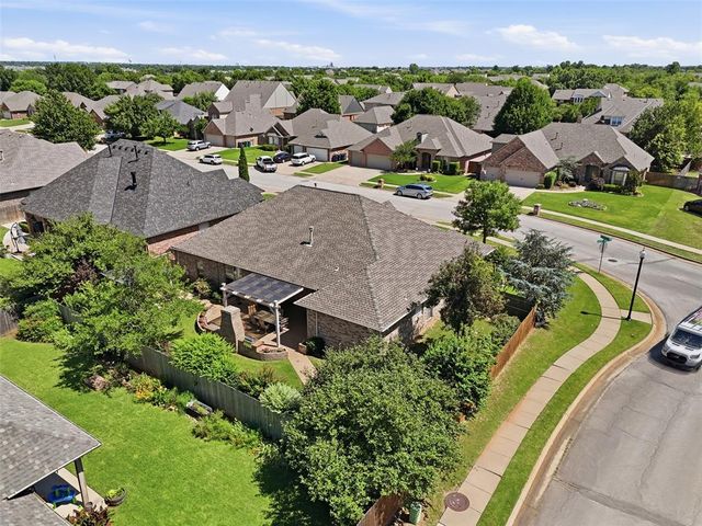 1713 NW 182nd Street, Edmond, OK 73012