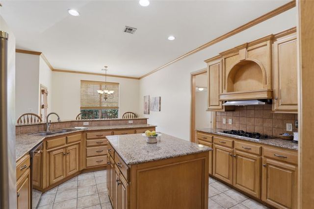 1713 NW 182nd Street, Edmond, OK 73012
