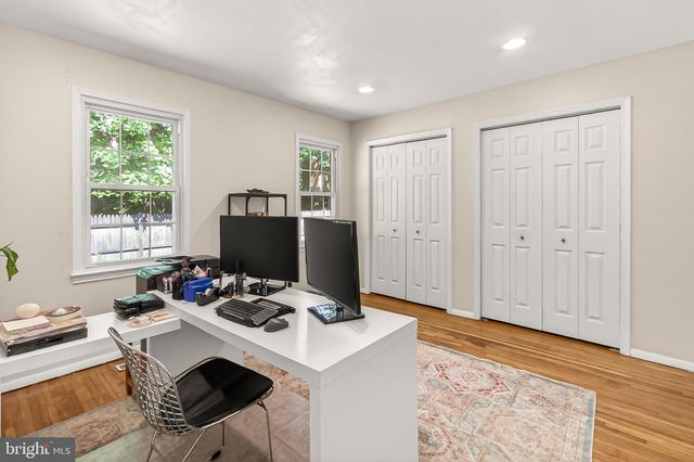 7611 TIVERTON DR, Springfield, VA 22152
