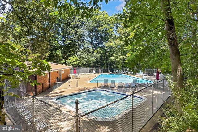 7611 TIVERTON DR, Springfield, VA 22152