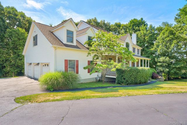 41 Lindy Drive, Carmel, NY 10512