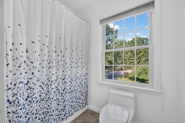 41 Lindy Drive, Carmel, NY 10512