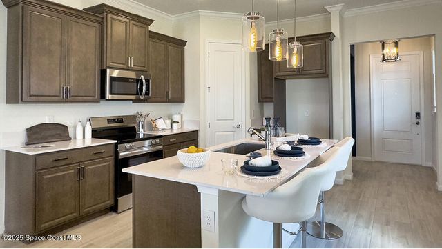 2522 Antarus Drive NW, Palm Bay, FL 32907