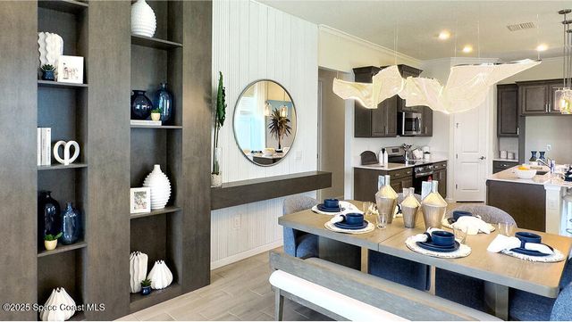 2522 Antarus Drive NW, Palm Bay, FL 32907