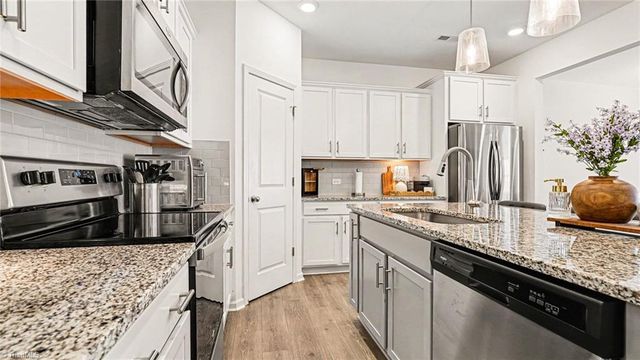 704 Whitfield Drive 44, Greensboro, NC 27455
