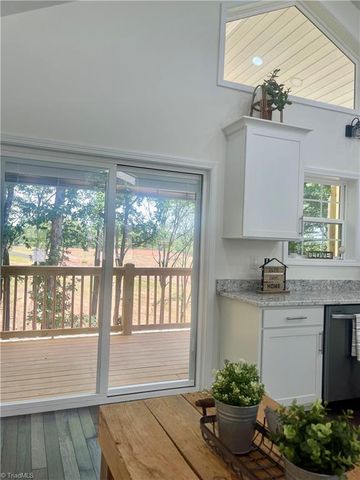 177 Linda Carol Avenue, Wilkesboro, NC 28697