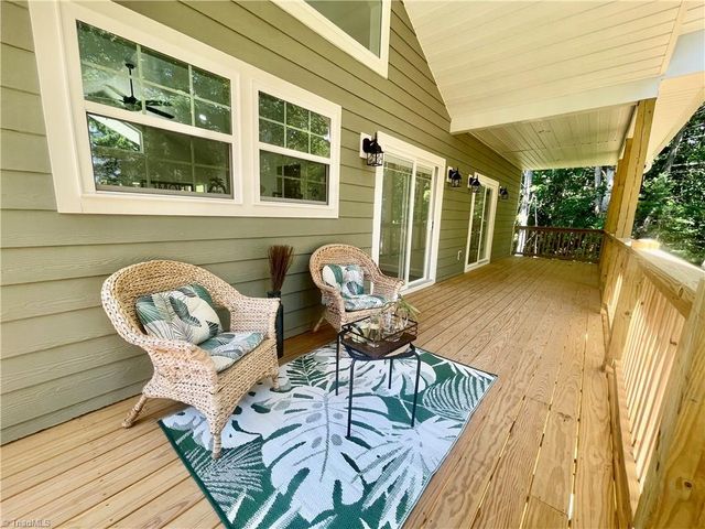 177 Linda Carol Avenue, Wilkesboro, NC 28697