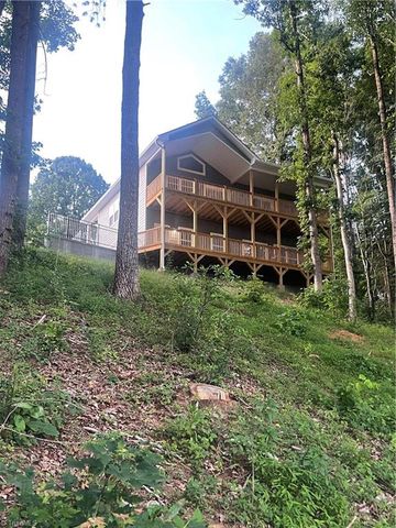 177 Linda Carol Avenue, Wilkesboro, NC 28697
