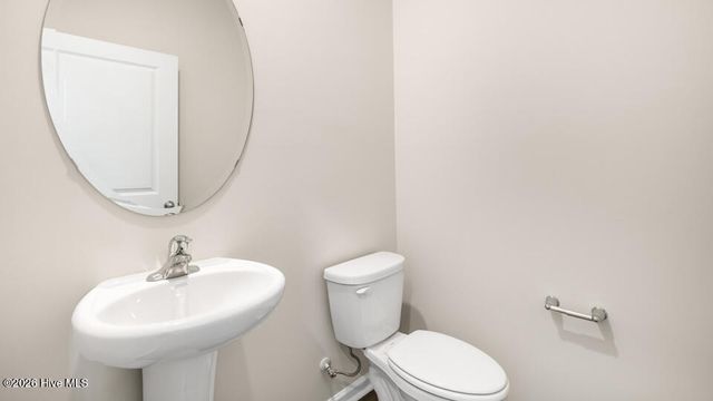 3072 Platinum Circle, West End, NC 27376