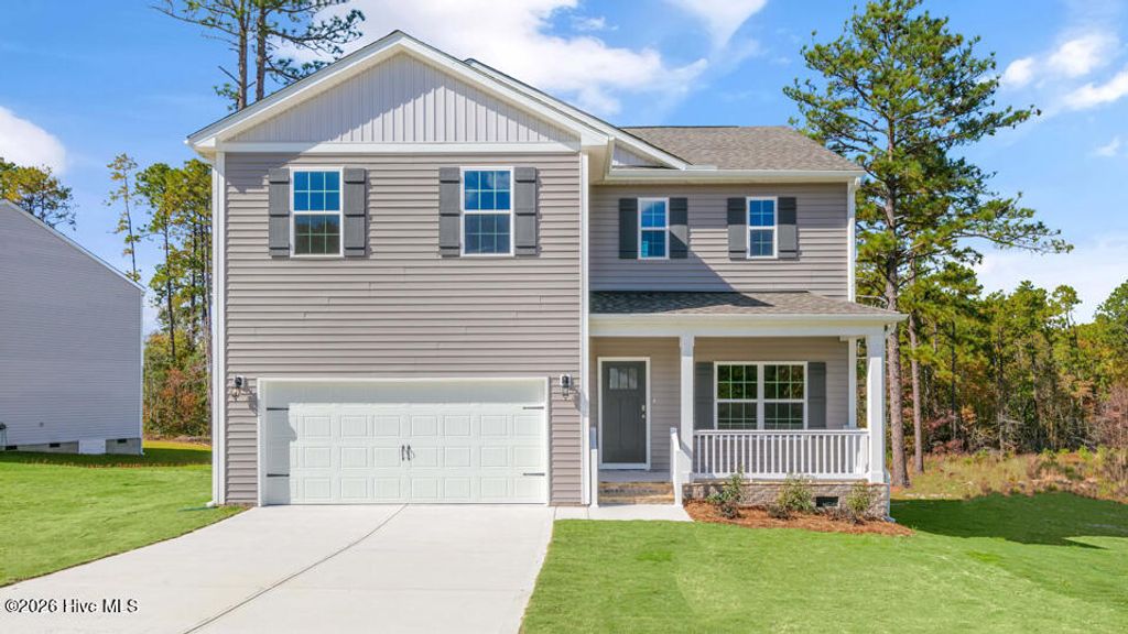3072 Platinum Circle, West End, NC 27376