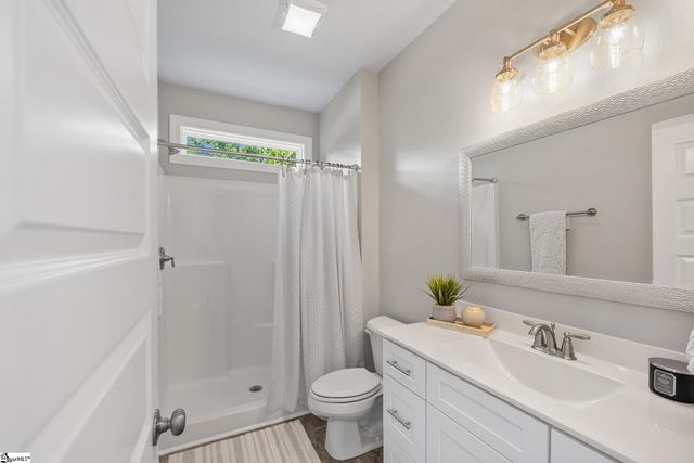305 Pine Street, Greenville, SC 29601