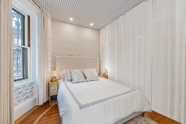 15 Concord Square A, Boston, MA 02118