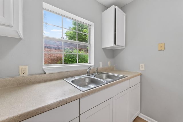 4810 Dabney Street, Houston, TX 77026