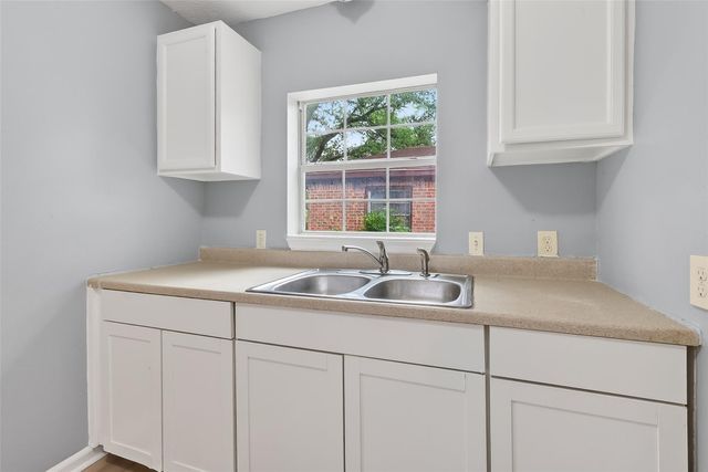 4810 Dabney Street, Houston, TX 77026