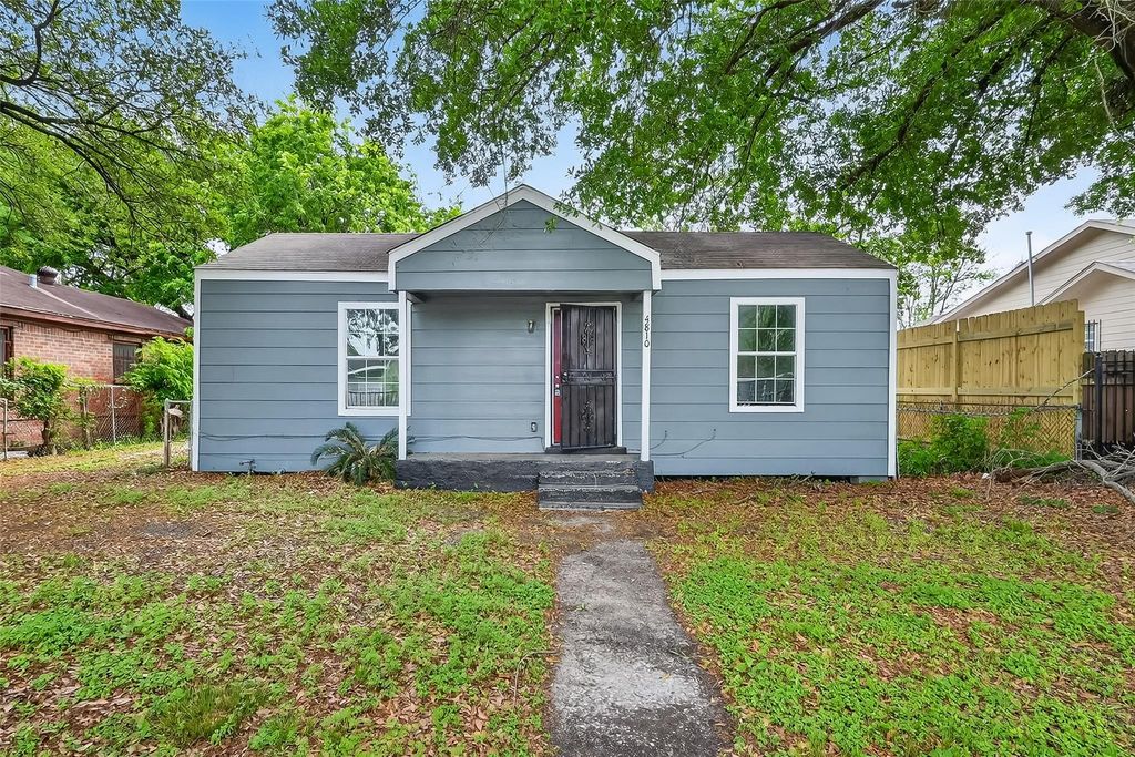 4810 Dabney Street, Houston, TX 77026