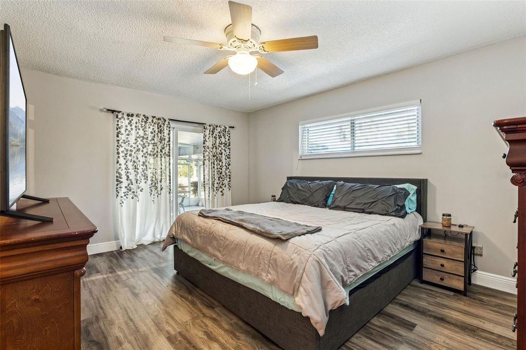 Image 15 of property listing at 76 SWEETBRIAR BRANCH, Longwood, FL 32750