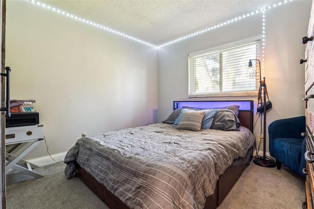 Image 22 of property listing at 76 SWEETBRIAR BRANCH, Longwood, FL 32750