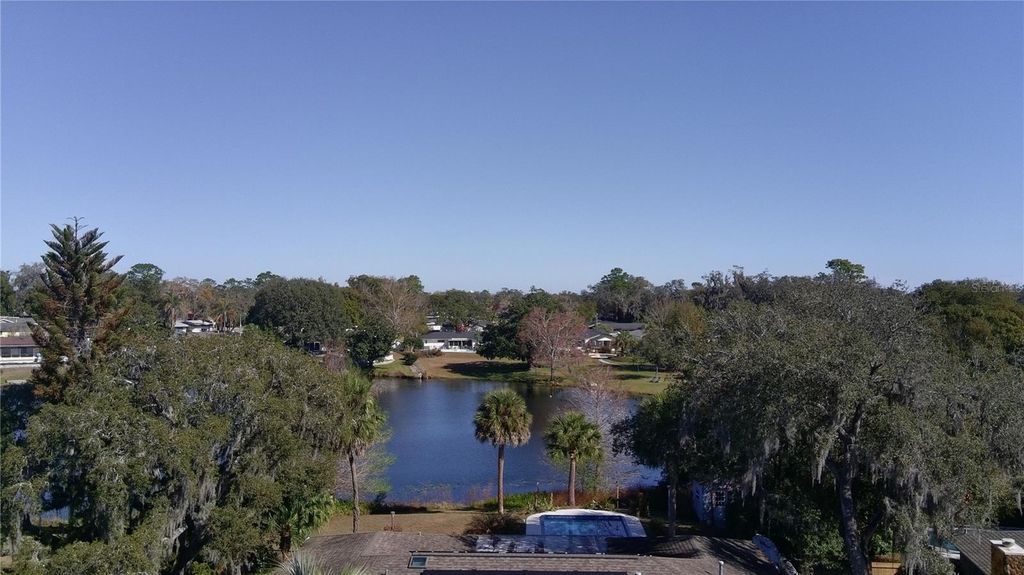 Image 35 of property listing at 76 SWEETBRIAR BRANCH, Longwood, FL 32750