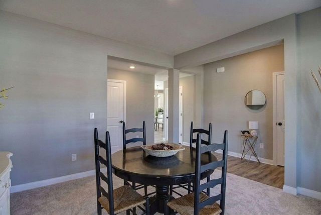 1800 Whispering Pines Lane, Bellefontaine, OH 43311