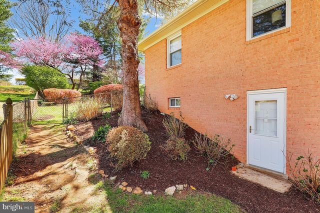 17641 PRINCE EDWARD DR, Olney, MD 20832