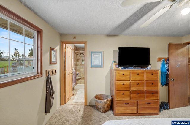 640 S Pershing St, Mt Angel, OR 97362