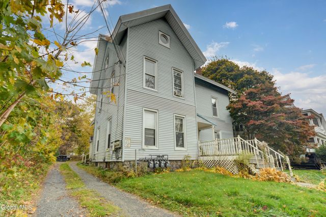 200 Bleecker Street, Gloversville, NY 12078