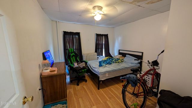 200 Bleecker Street, Gloversville, NY 12078