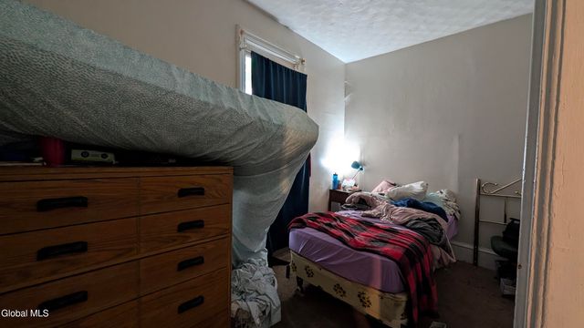 200 Bleecker Street, Gloversville, NY 12078