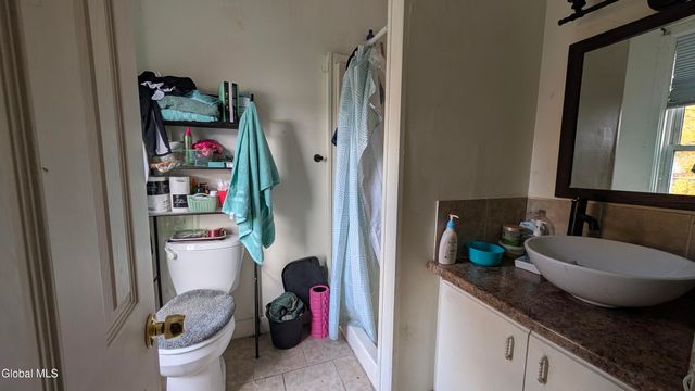 200 Bleecker Street, Gloversville, NY 12078