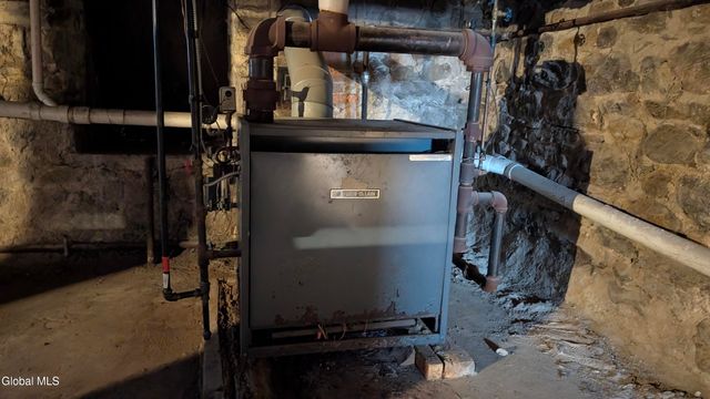 200 Bleecker Street, Gloversville, NY 12078