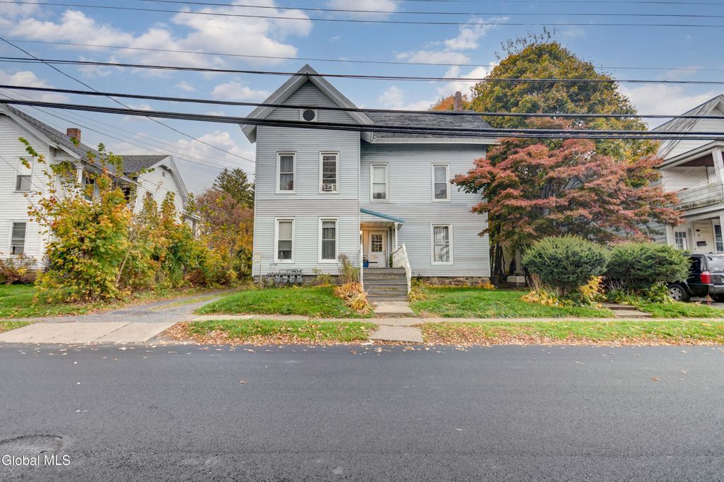 200 Bleecker Street, Gloversville, NY 12078