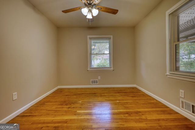 543 Wavelyn Way, Riverdale, GA 30274