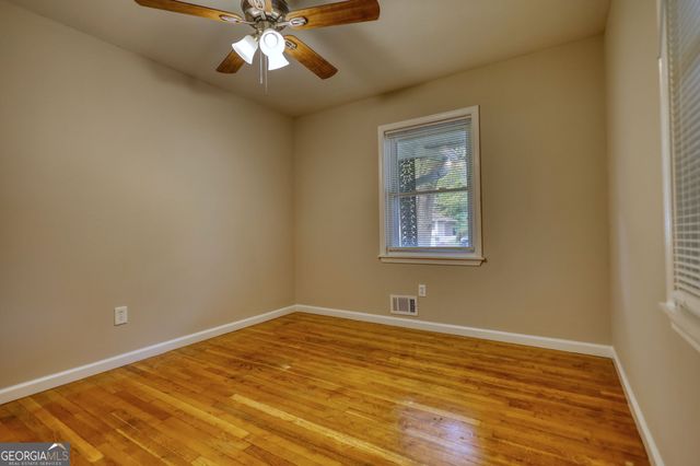 543 Wavelyn Way, Riverdale, GA 30274