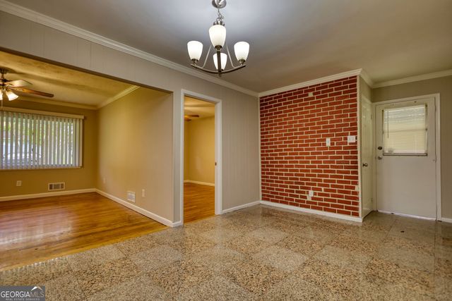 543 Wavelyn Way, Riverdale, GA 30274