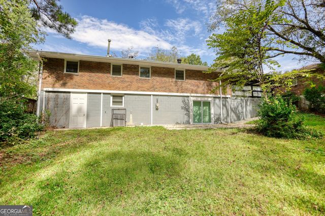 543 Wavelyn Way, Riverdale, GA 30274