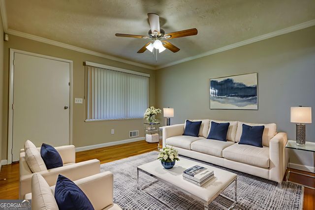 543 Wavelyn Way, Riverdale, GA 30274