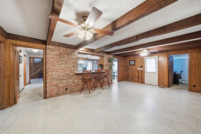 2210 White Street, Clifton, TX 76634