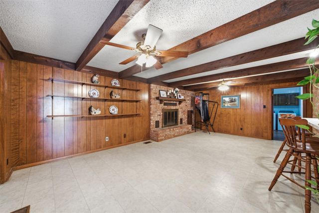 2210 White Street, Clifton, TX 76634