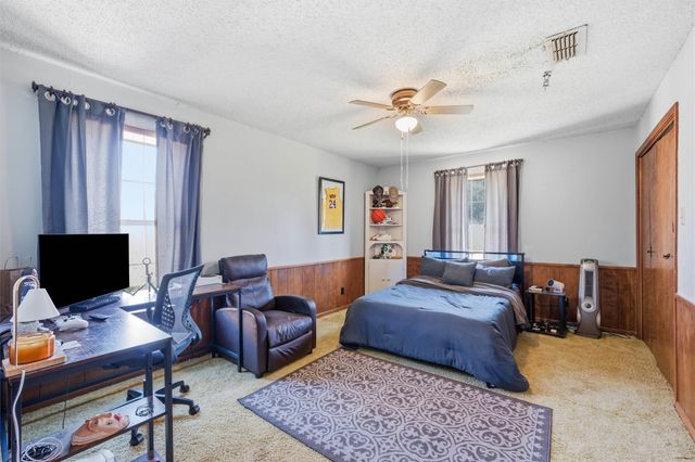 2210 White Street, Clifton, TX 76634