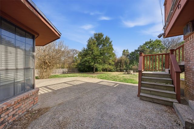 2210 White Street, Clifton, TX 76634