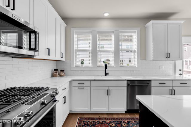 3 Sandbar Alley, Oceanport, NJ 07757