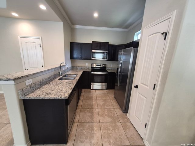 6522 Marcel Way Unit 101, San Antonio, TX 78233
