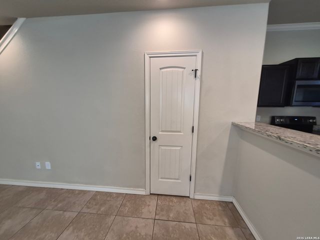 6522 Marcel Way Unit 101, San Antonio, TX 78233