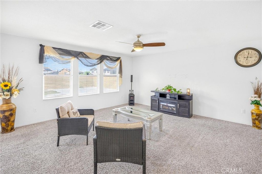 Image 20 of property listing at 14482 Sweetgrass Place, Victorville, CA 92394