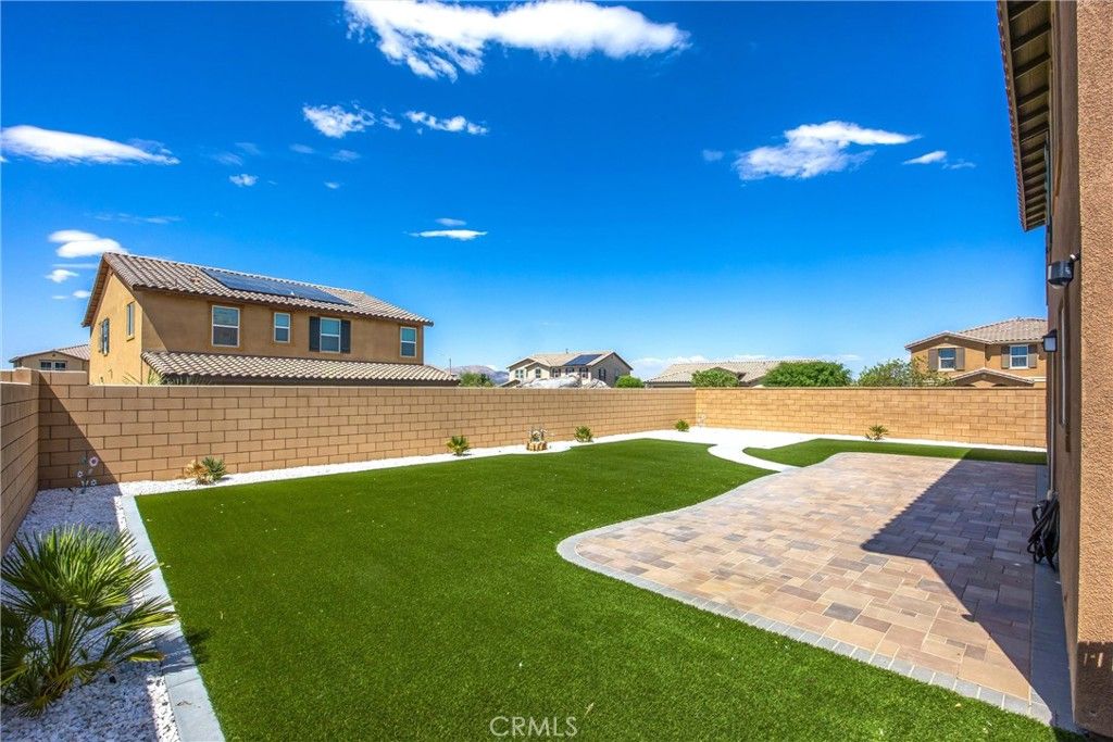Image 50 of property listing at 14482 Sweetgrass Place, Victorville, CA 92394